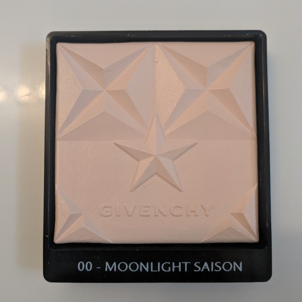 Givenchy Healthy Glow Powder